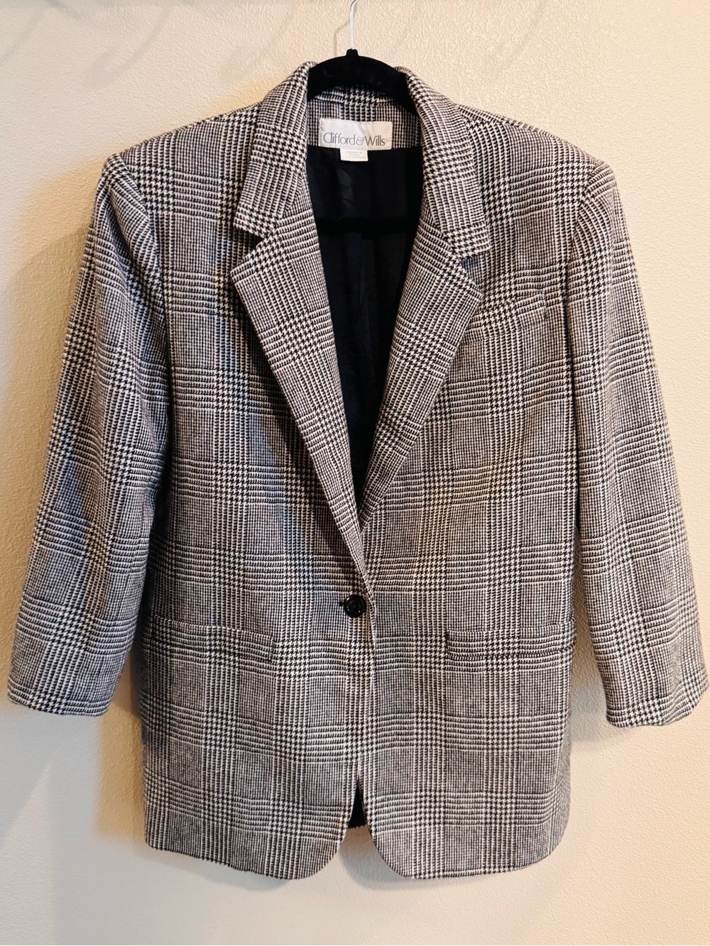 VINTAGE Clifford & Wills Black & White Glen Plaid Blazer
